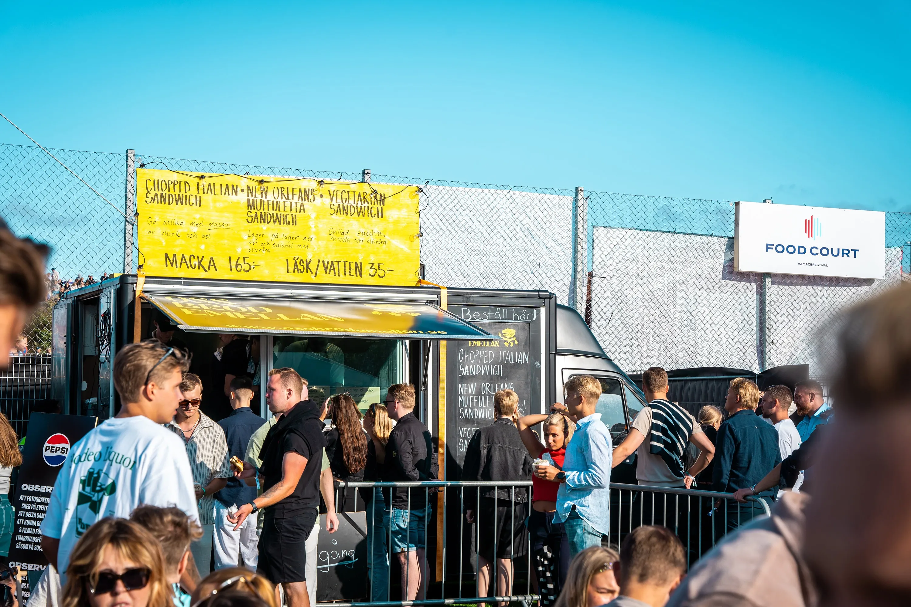Foodtrucken på festival under sommaren 2024